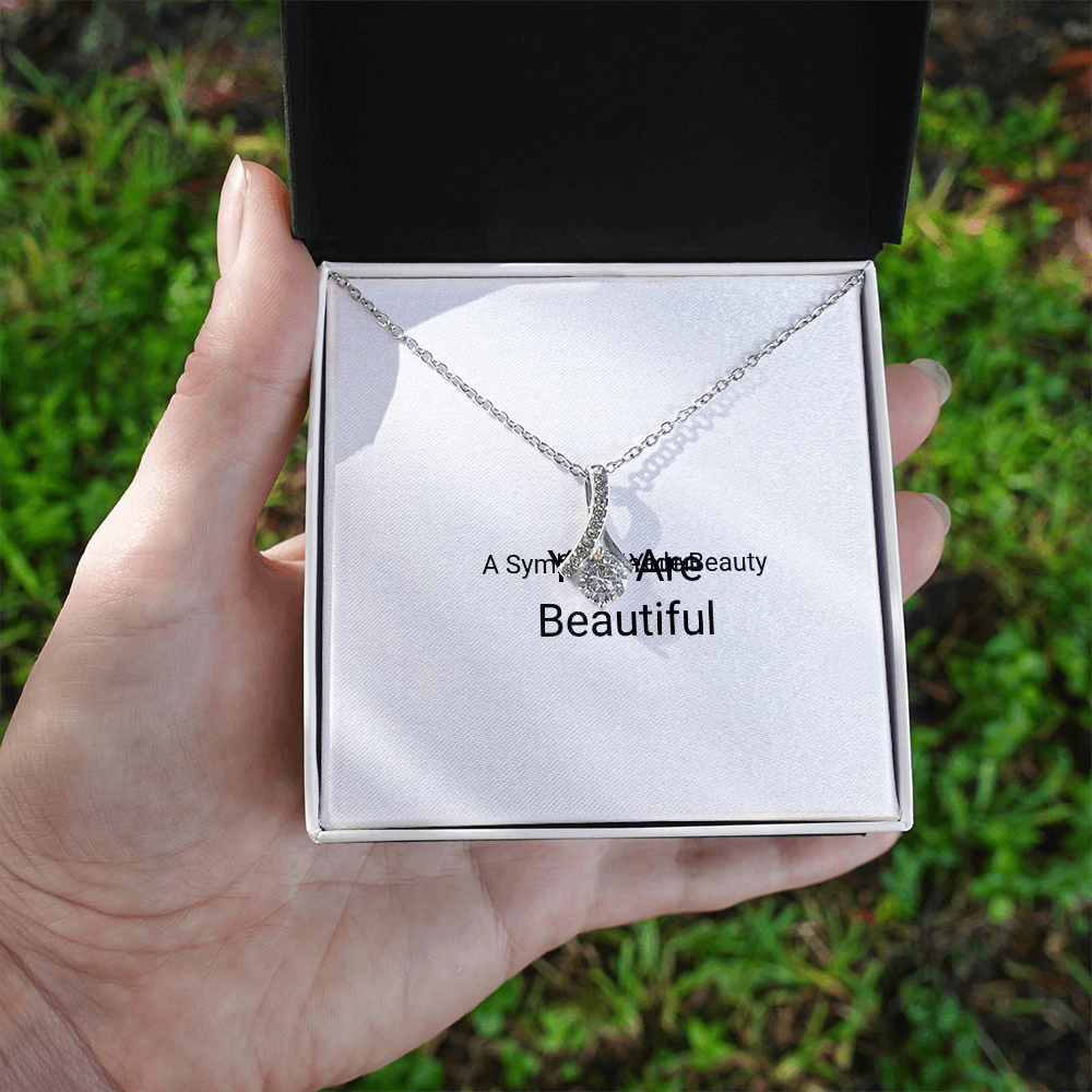 Alluring Beauty Necklace – Symbol of Grace and Elegance